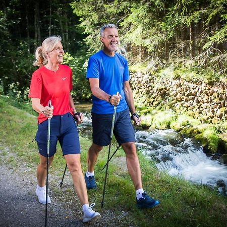 Gesundheit & Wellness Resort バート・ミッテルンドルフ エクステリア 写真