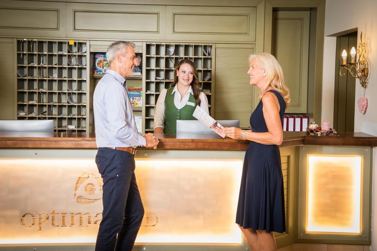 Gesundheit & Wellness Resort バート・ミッテルンドルフ エクステリア 写真