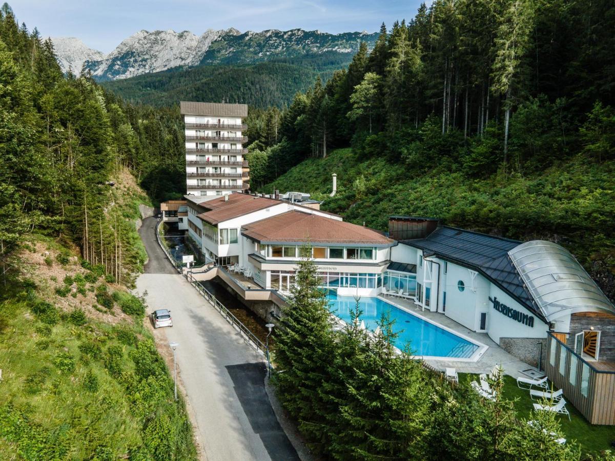 Gesundheit & Wellness Resort バート・ミッテルンドルフ エクステリア 写真